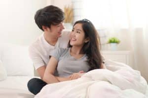 หักค่าลดหย่อนสามี-ภรรยาได้เท่าไหร่ 2 วิธี มีเป้าหมายรายได้?