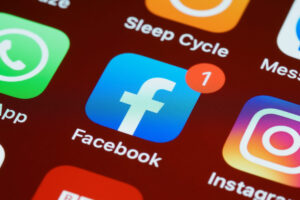 บัญชีส่วนตัวบัญชีธุรกิจ FaceBook ต่างกัน 2 ลักษณะของใช้งาน?